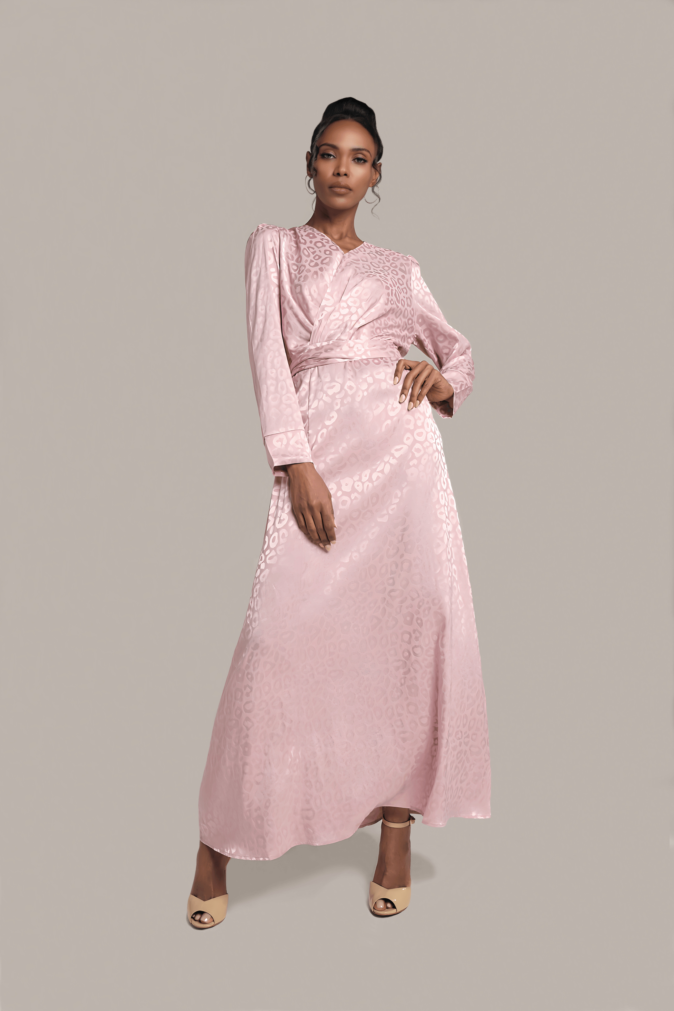Here To Stand Out Satin Maxi Dress M Here To Stand Out Satin Maxi Dress M