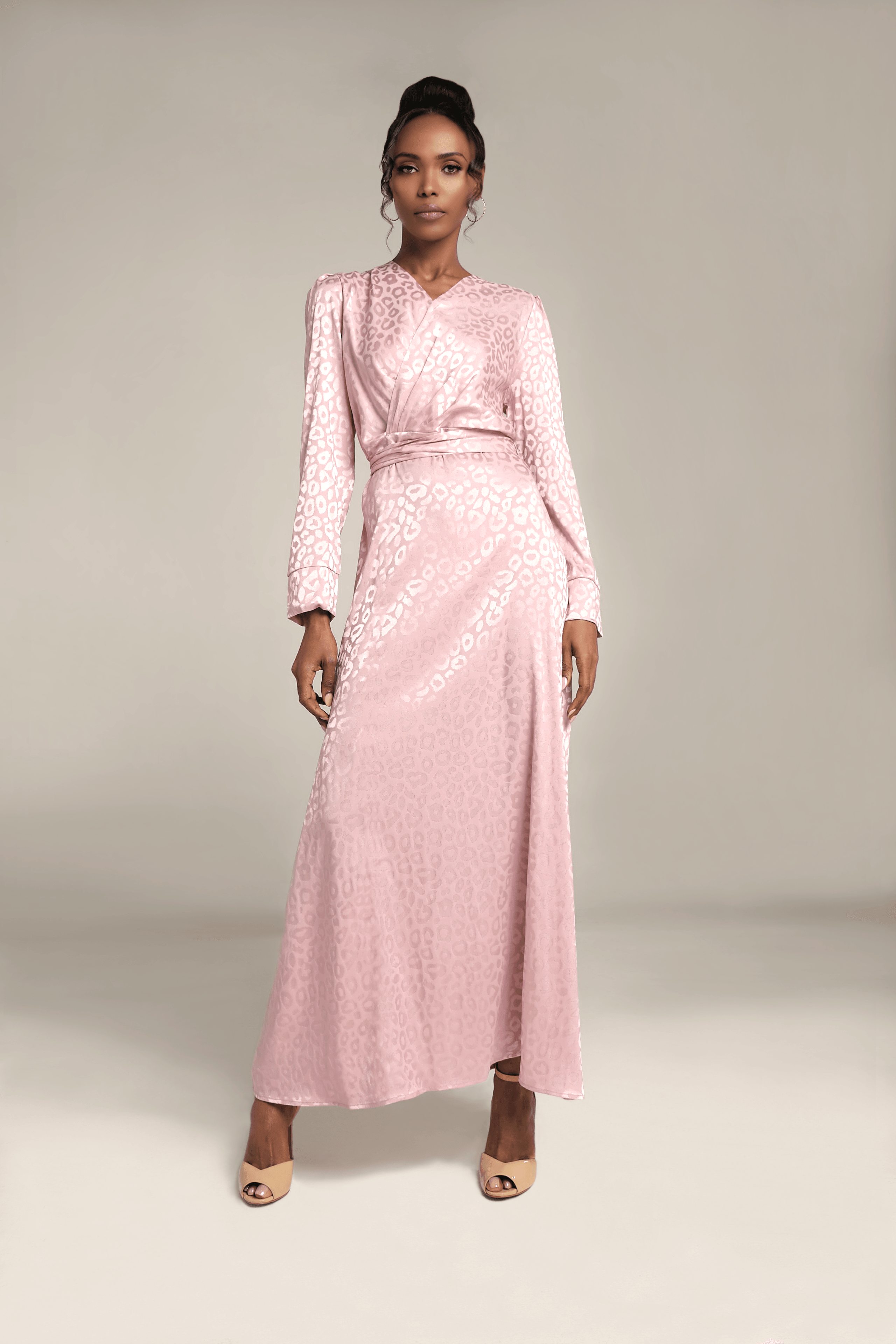 Here To Stand Out Satin Maxi Dress M Here To Stand Out Satin Maxi Dress M
